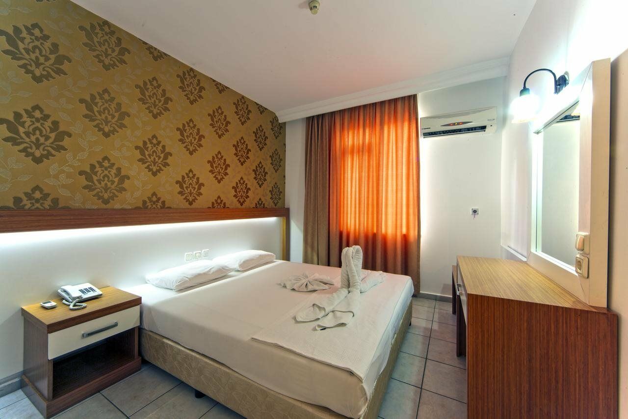 Kleopatra Aytur Apart Hotel Alanya Bagian luar foto